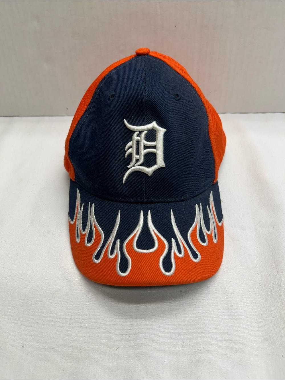 VTG 90s Y2K Detroit Tigers Flame Brim MLB Hat Cap TEI